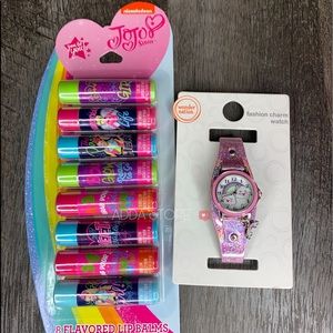 Girls (kids) Rainbow and clouds watch an